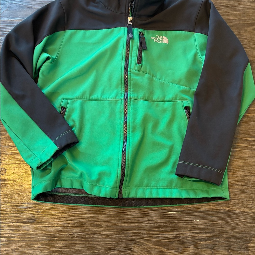 The North Face Apex Bionic Softshell Jacket. 10/12 M